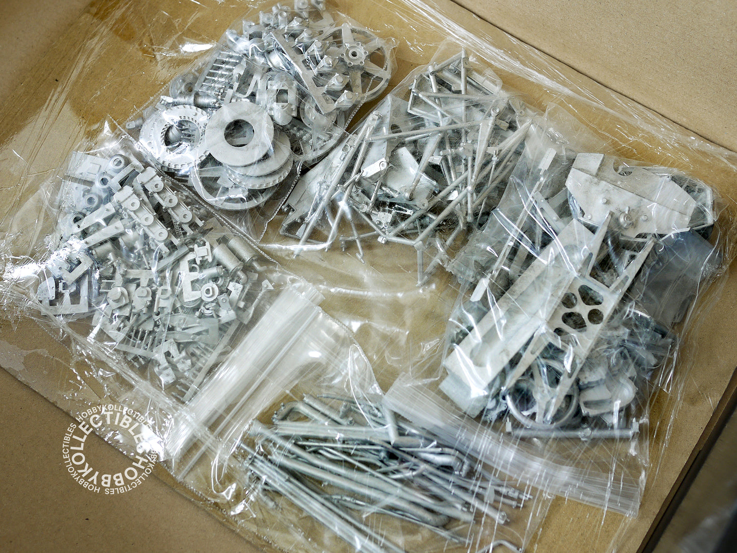 MFH 1/12 Honda RA300 F1 Racing Full Detail Model Kit K815