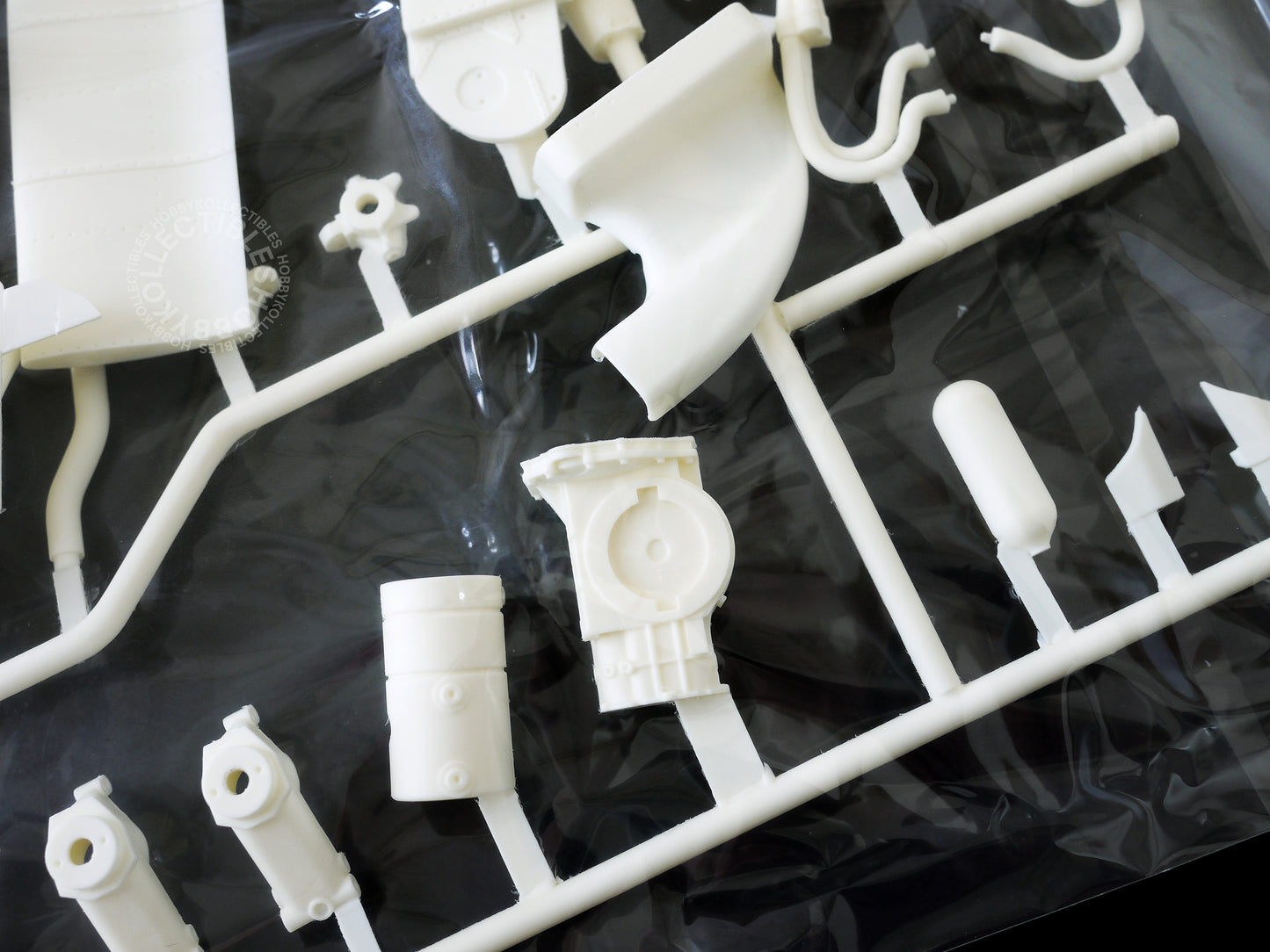 MFH Model Factory Hiro 1/12 McLaren M19A K820 Full Detail Kit