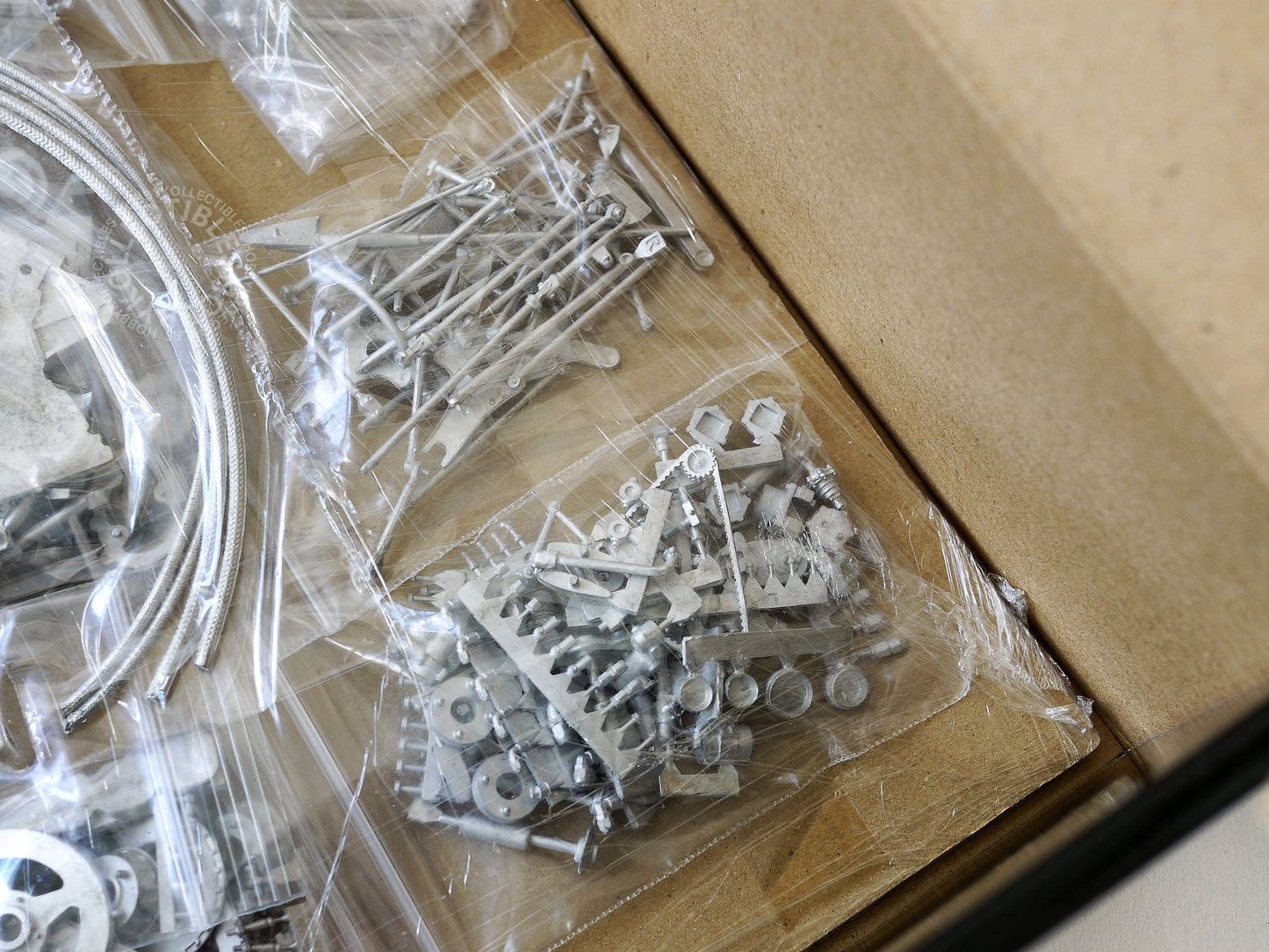 MFH Model Factory Hiro 1/12 McLaren M19A K820 Full Detail Kit