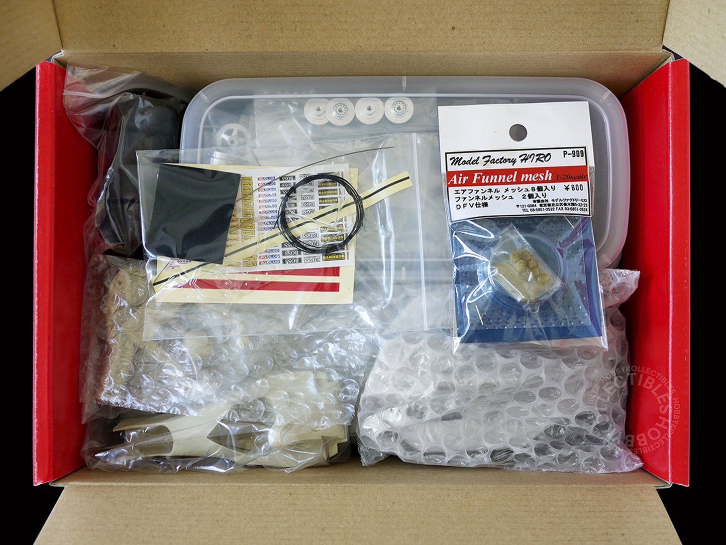 Top view of  Model Factory Hiro MFH 1/20 scale FW16 Brazil GP full detail model Kit K-105 all content inside