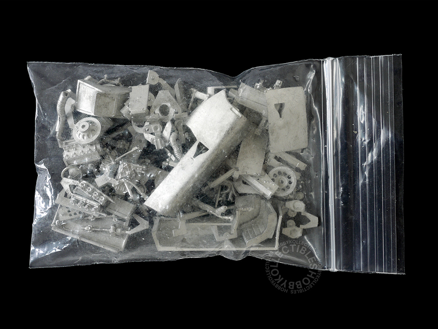 MFH 1/43 Alfa Romeo Tipo33/3 Long Tail Ver.A LM Racing Model Kit K474 (Restock)