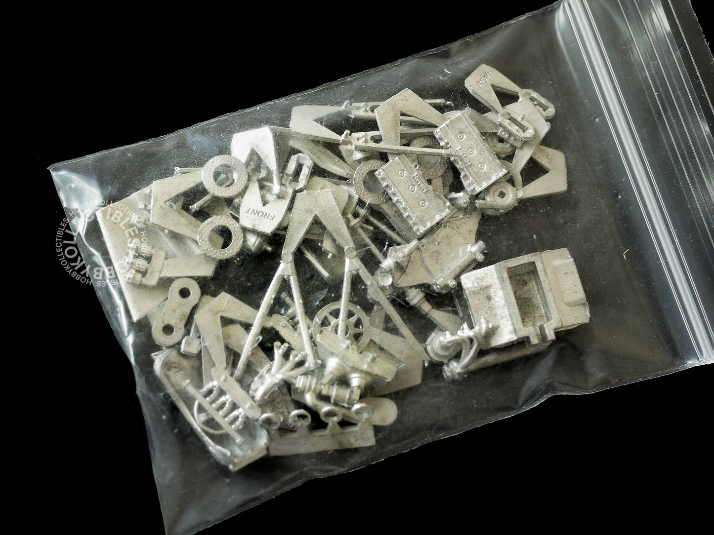 MFH  1/43 Ferrari 126C4M F1 Racing Car ver.B K443 Model Kit 2025