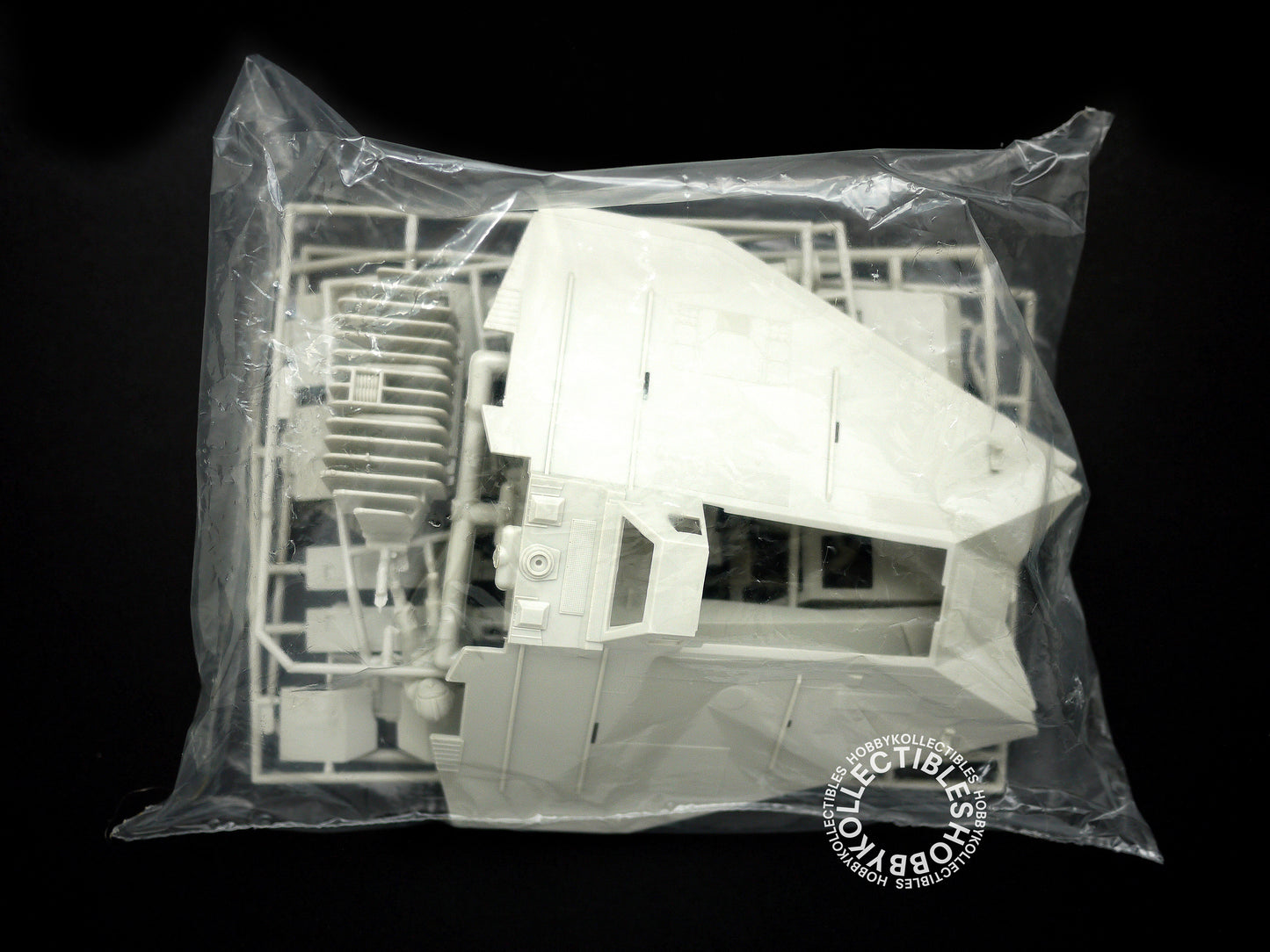 MPC Star Wars ESB Luke SkyWalker's Snow Speeder 8" Plastic Model Kit