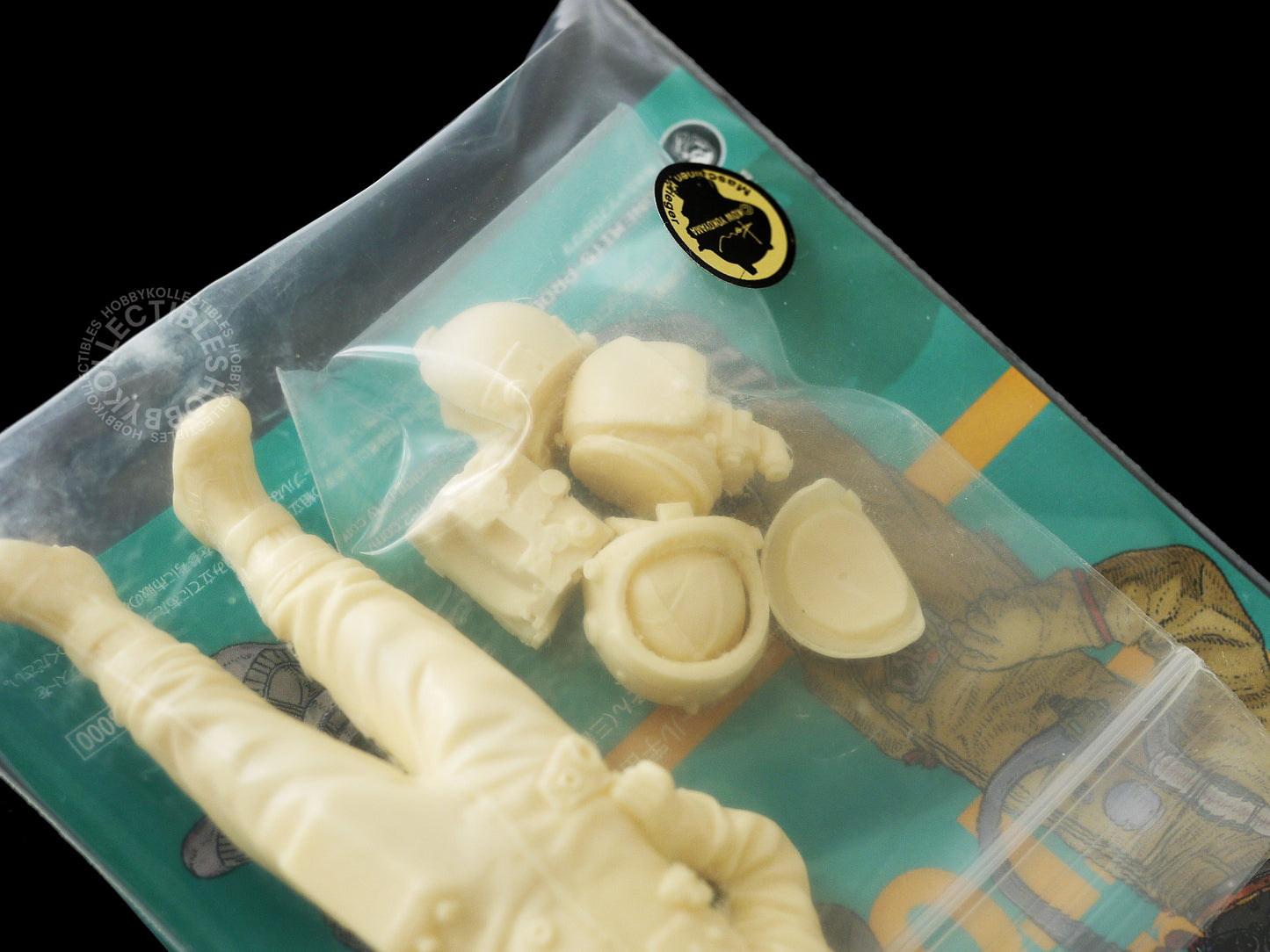 Lot of 4 x Honemits 1/20 Ma.K Figures Resin Kit Strahl Astronaut Pilot