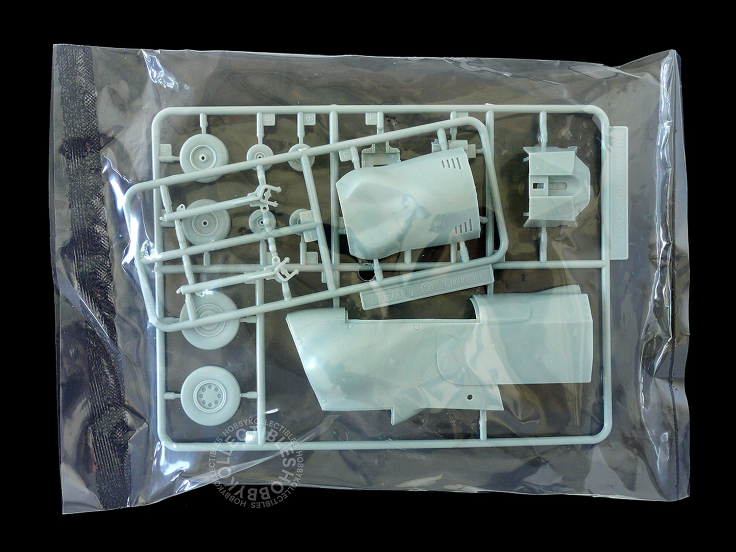Ma.K Wave SF3D Mecha 1/20 MK-36 Hummel Model Kit