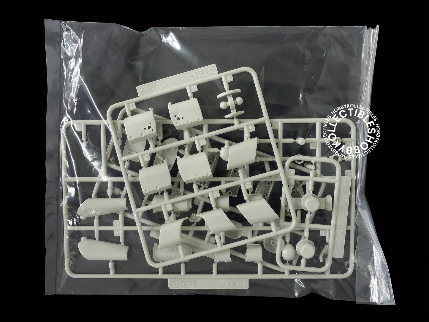 Ma.K Wave SF3D 1/20 PKA Weltraum Kauz Model Kit