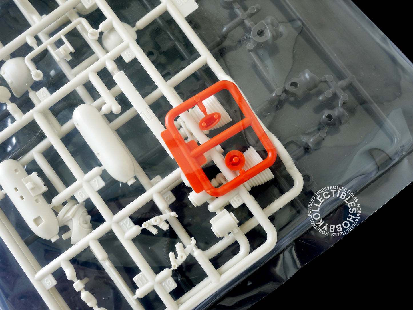 Ma.K Wave SF3D 1/20 Mecha SAFS Fire Ball/Snowman Model Kit