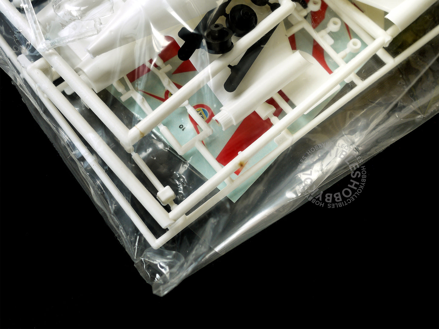 Marui マルイUltraman ウルトラマン 1/72 Ultraman Jack MAT Arrow-1 Fighter Plastic Model Kit