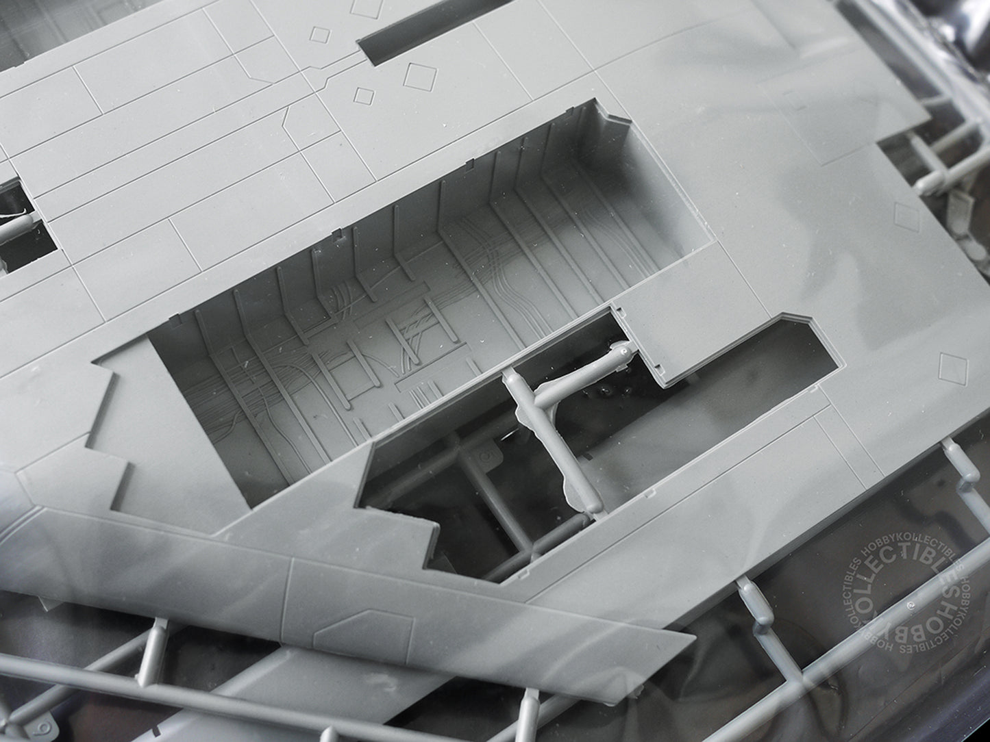 Modelcollect Fist of War 1/48 US Air Force A-12 Avenger II Model Kit