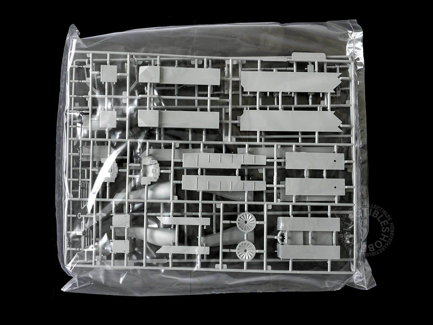 Modelcollect Fist of War 1/48 US Air Force A-12 Avenger II Model Kit