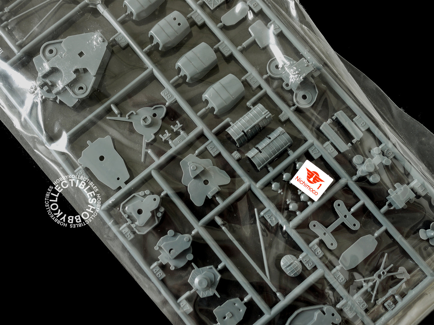 Nichimoco Vintage 1/720 30cm Japan Military HIJMS Mutsu Motorised Battleship