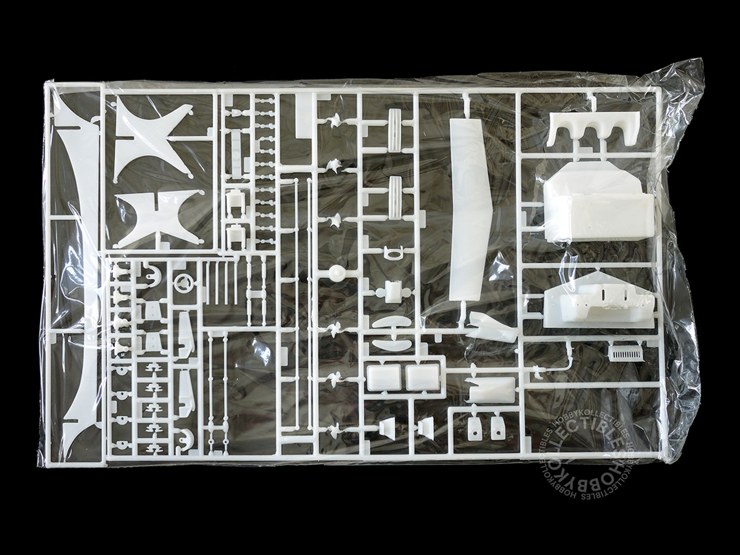 Protar Vintage 1/40 CESA 1882 Offshore Yacht Mod.212 Model Kit