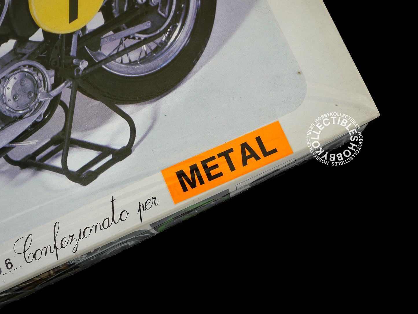 (SOLD) Protar Vintage 1/9 AJS 7R Mod.153 Metal Parts Factory Sealed