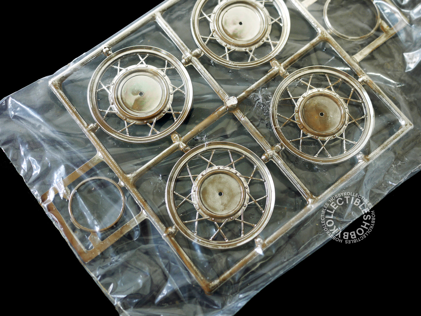 (SOLD) Protar 1/9 Moto Benelli 350cc Motorcycle Plastic Model Kit Mod.116