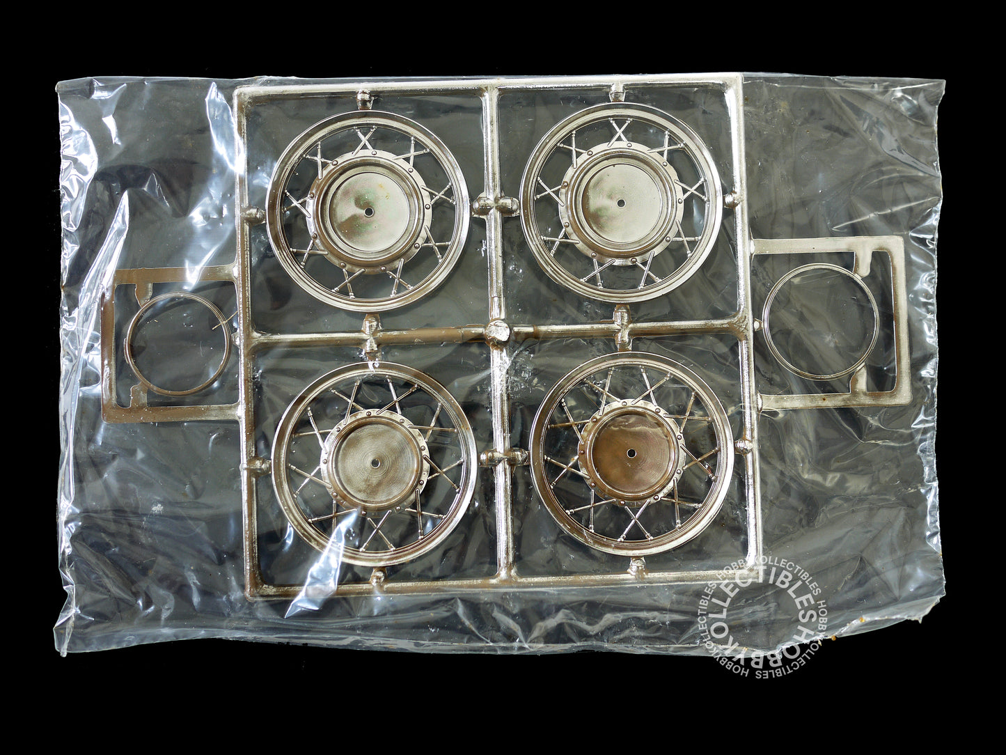 (SOLD) Protar 1/9 Moto Benelli 350cc Motorcycle Plastic Model Kit Mod.116