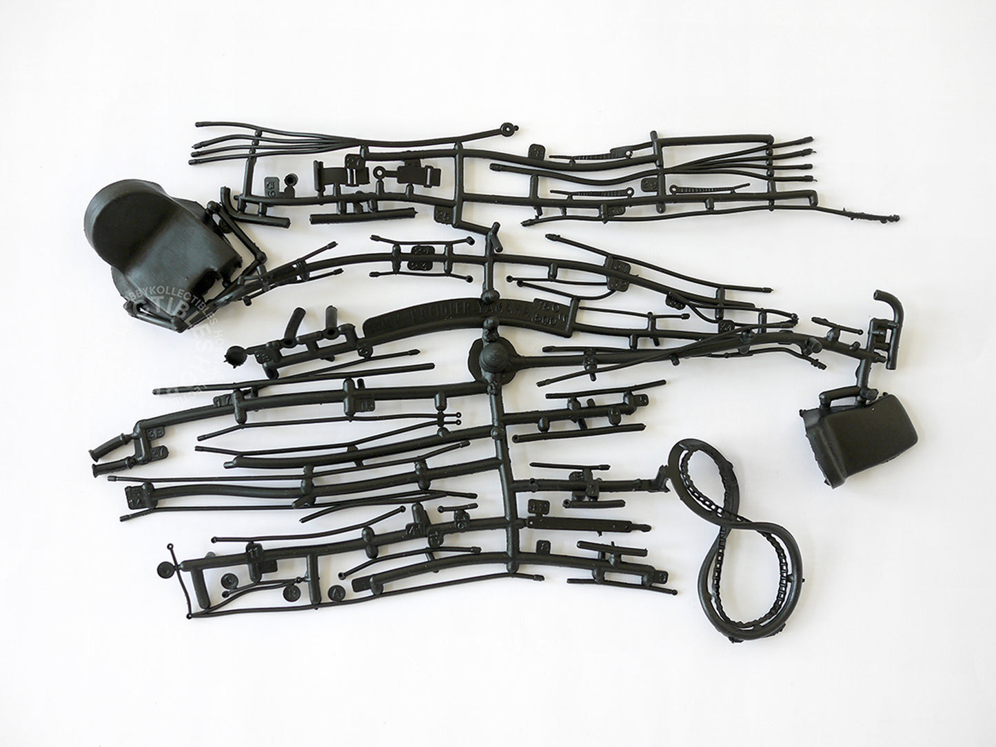 Protar Vintage 1/9 Yamaha OW34 750 Motorcycle Mod.144 Model Kit