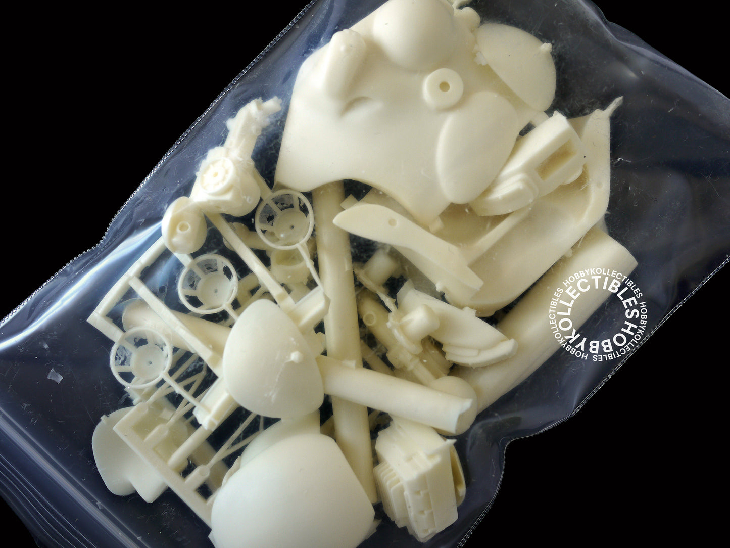 Ma.K Rainbow Egg SF3D 1/20 Grober Hund Altair Resin Model Kit