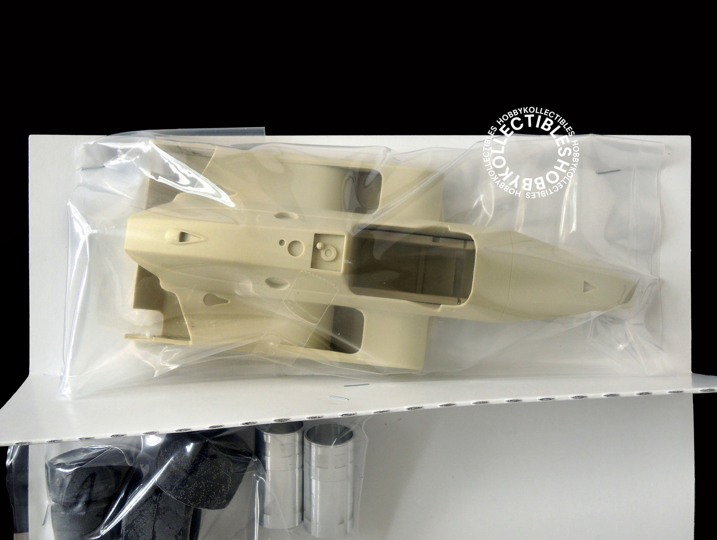 Studio 27 1/20 Lotus 93T F1 Racing Car Model kit BONUS