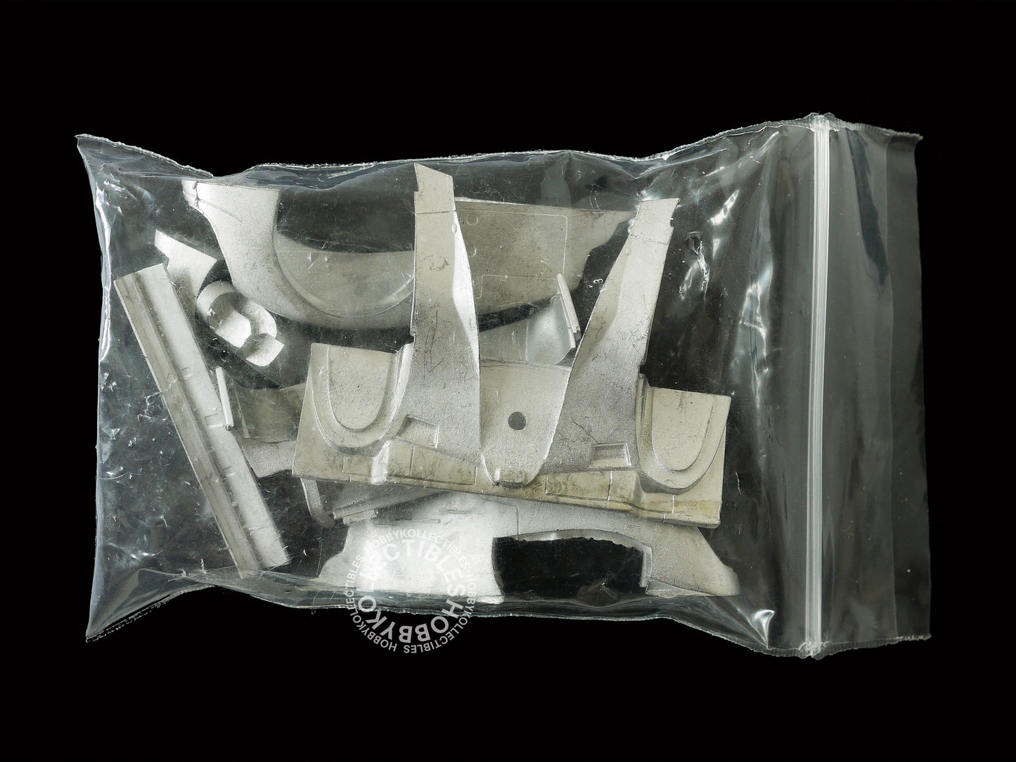 Studio27 1/43 Toyota TS030 Hybrid LM 24 Multi-Media Model Kit