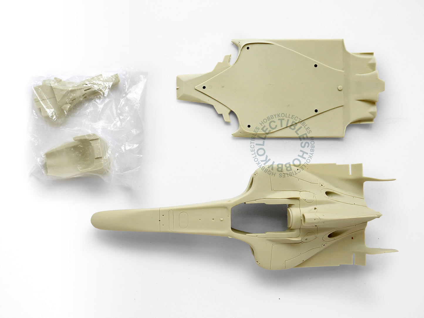 Studio 27 1/20 F1 Ferrari F248 Model Kit + Marlboro Decal
