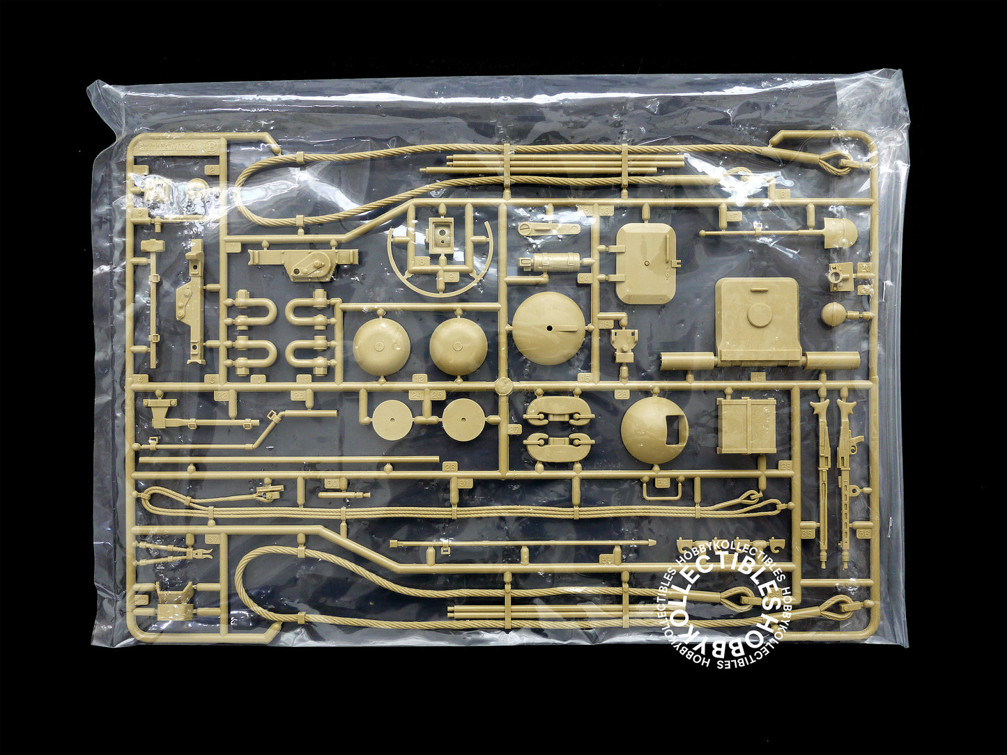 Tamiya Vintage 1/16 German Tank King Tiger Motorised Model Kit