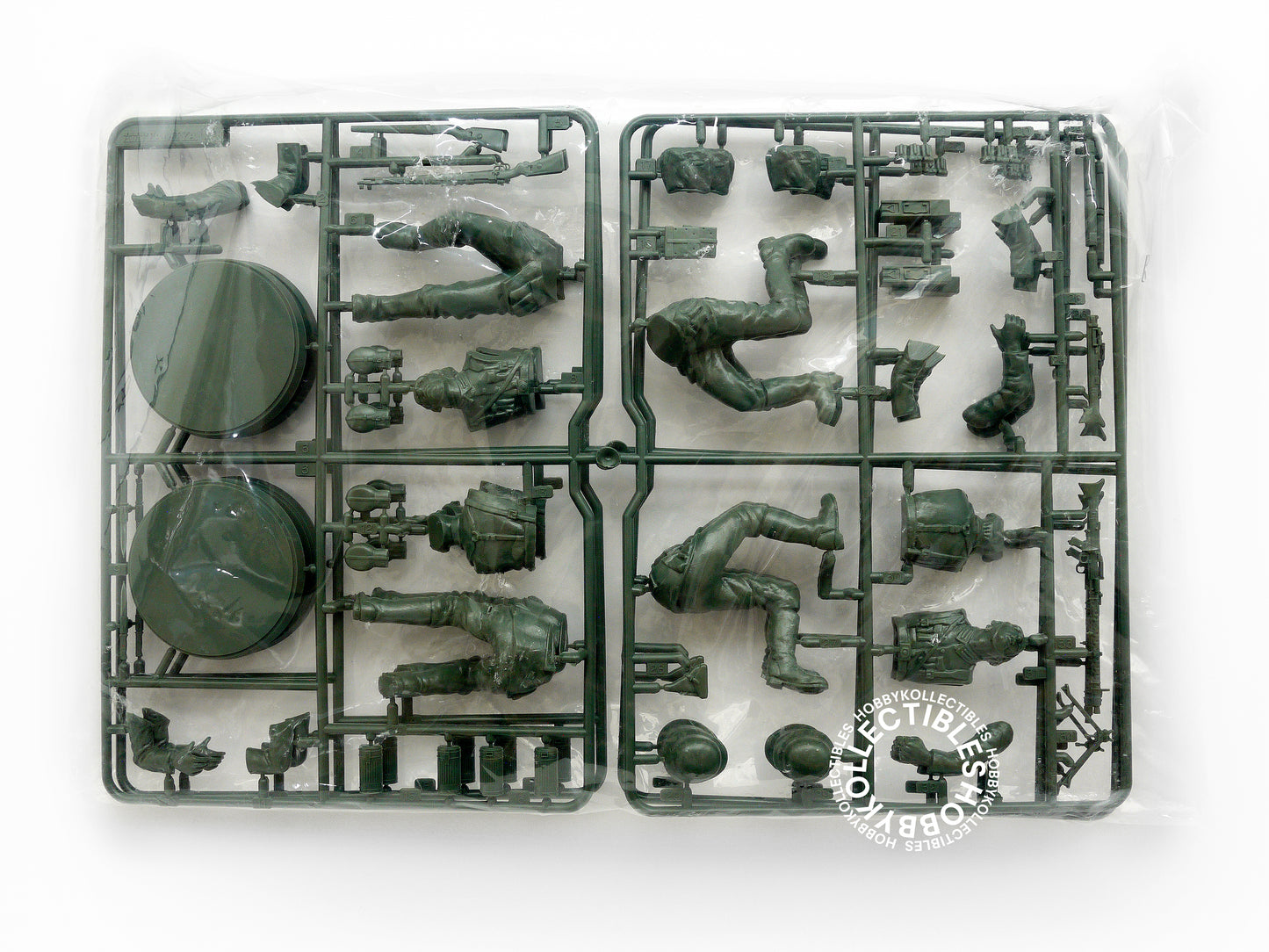 Tamiya Vintage 1/16 German Tank King Tiger Motorised Model Kit