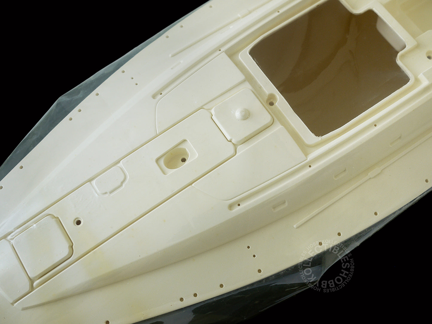 Tamiya Vintage RC 1/20 Cruiser Yacht Yamaha 40EX #56204 Model Kit