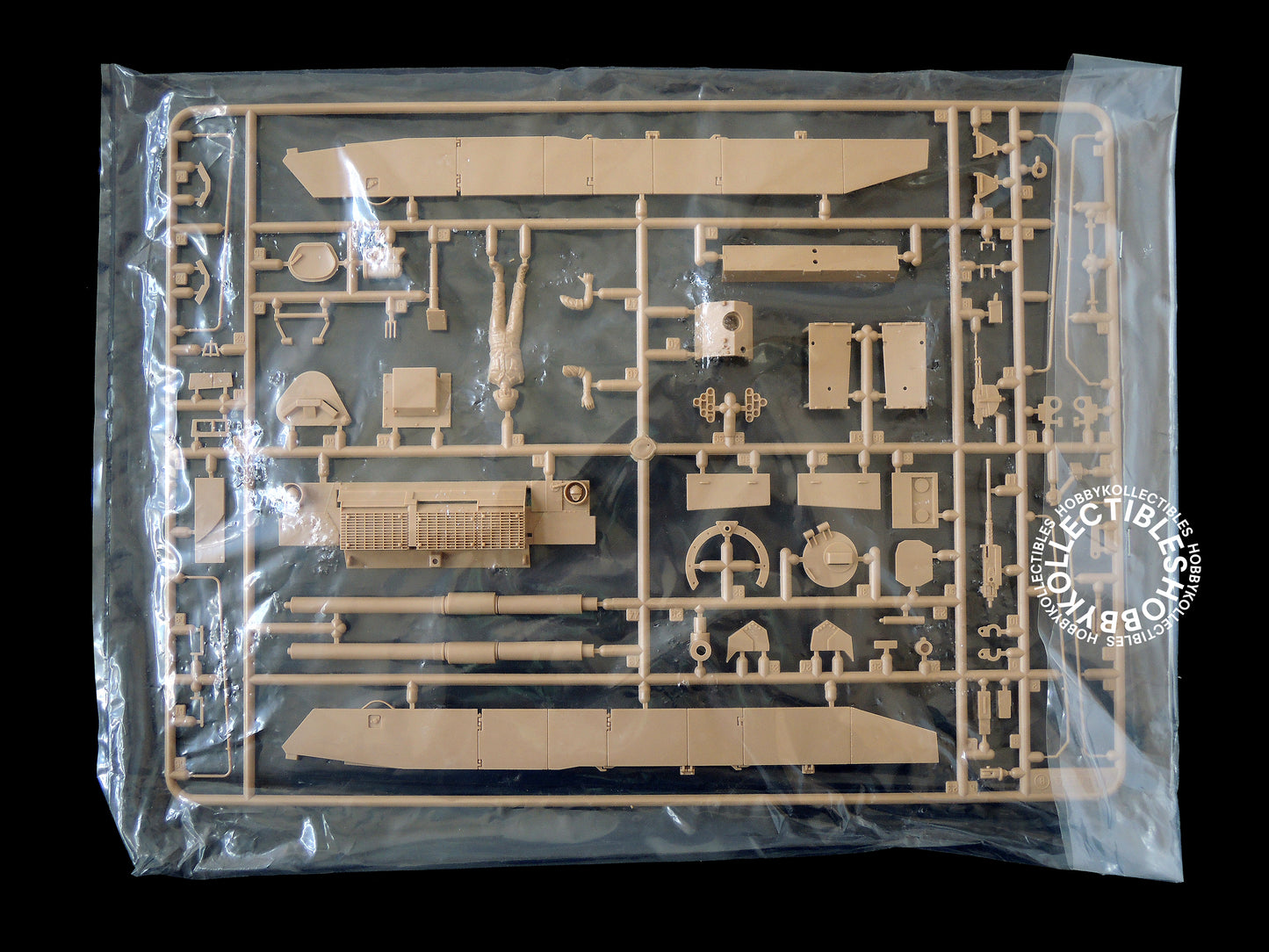 Tamiya Vintage 1/35 US M-1 Abrams Tank #3054 Model kit