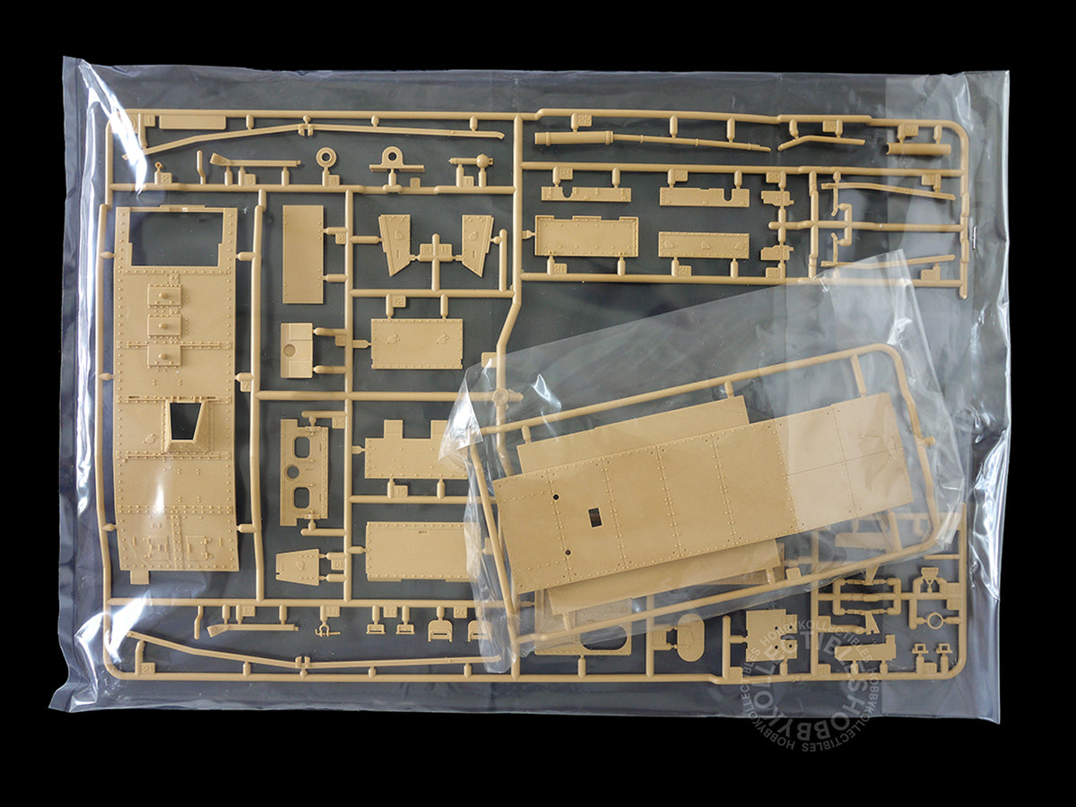Tamiya 1/35 RC British Tank MK.IV Male w/RC System Model kit