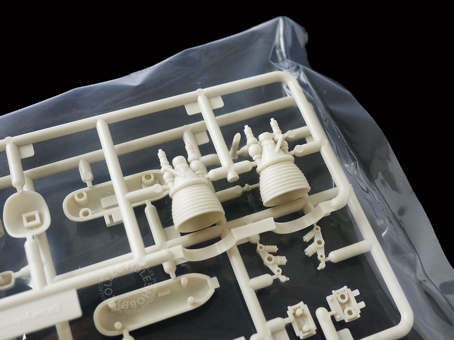 Ma.K Wave SF3D Mecha 1/20 SAFS Space Type Fireball SG Plastic Model Kit
