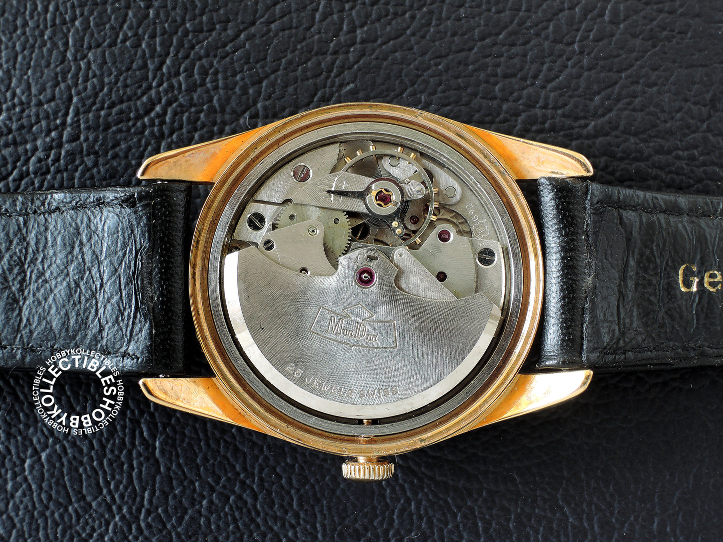 Lot(C) of 2 Vintage Wrist Watch Accurist & Mudu NEED SERVICE